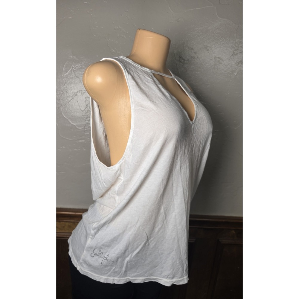 Soul Cycle SoulCycle Women's "Soul in Love" Double V Tank Top white Large NWT